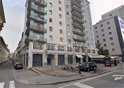 Negozio all'asta via Vittorio Emanuele II, 29, Brescia