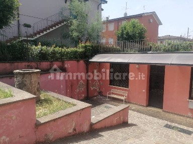 Laboratorio in Vendita