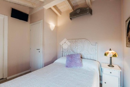 Manerba del Garda, Via Filippo Turati, 9