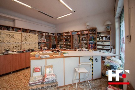 Merceria in Vendita
