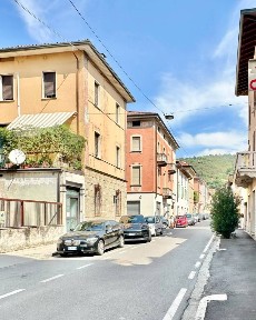 Negozio - Locale commerciale in Vendita
