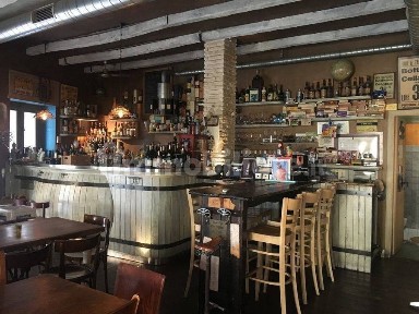 Locale commerciale in Vendita