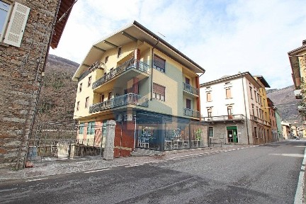 Negozio - Locale commerciale in Vendita