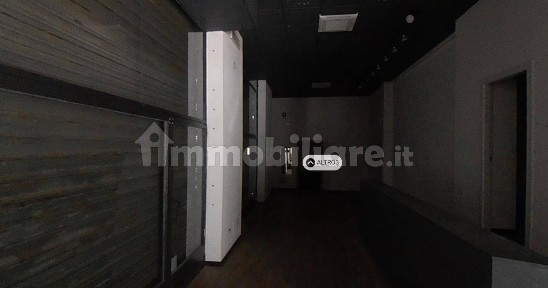 Negozio all'asta via Vittorio Emanuele II, 29, 25122 Brescia Italia, Brescia