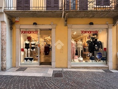 Salò, Via S. Carlo, 90
