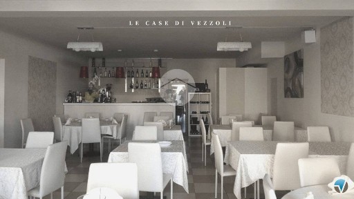 Locale commerciale in Vendita
