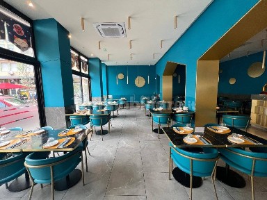 Locale commerciale in Affitto