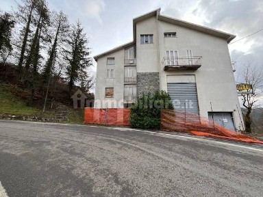 Capannone in Vendita