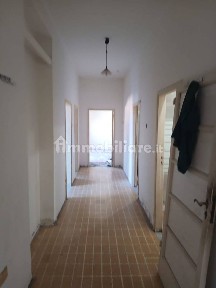 Quadrilocale ottimo stato, quarto piano, Carteano, Prato