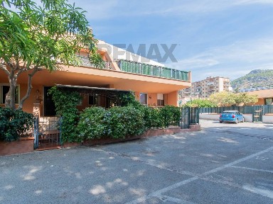Villa unifamiliare via Alba Guli\' 8, San Lorenzo, Palermo