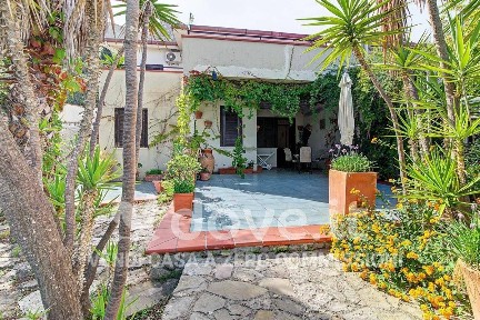 Villa unifamiliare Contrada Portone Arbolazzo - Residence Golden Hill 4, Trabia