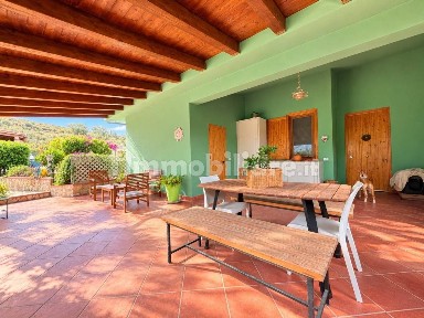Villa plurifamiliare Golden Hill 3, Golden Hill III, Trabia