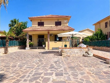 Villa all'asta via Ferdinando Magellano, Carini