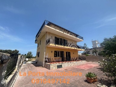Villa bifamiliare via Milioti, Milioti, Carini