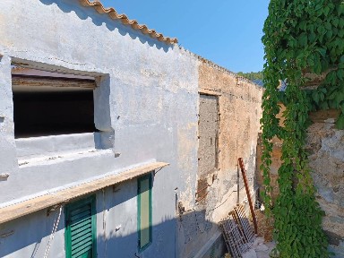 Villa unifamiliare via Petriera 12, Ustica