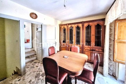 Villa all'asta via Rosa 22, Petralia Sottana