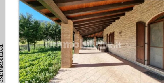Villa all'asta Contrada Portella Dell'Olmo, Castronovo di Sicilia