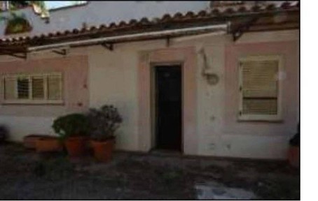 Villa all'asta via Deianira 1, Palermo