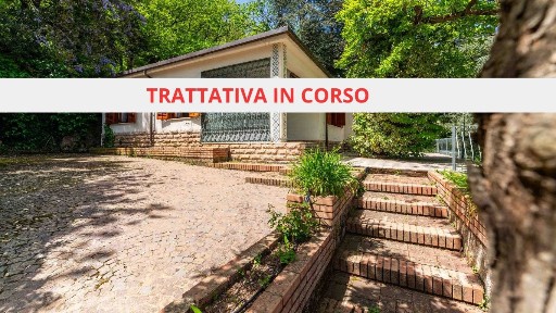 Villa unifamiliare contrada san guglielmo, Castelbuono
