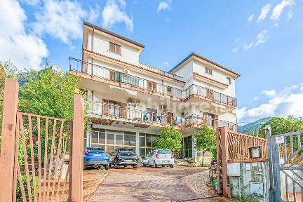Appartamento in villa via degli Alpini 7, Piano Maglio Blandino, Altofonte