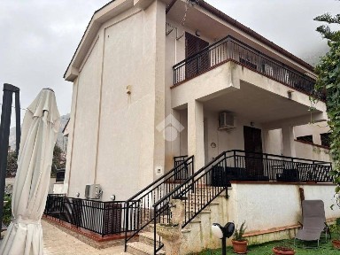 Villa bifamiliare via Antonio Montinaro 1, Isola delle Femmine