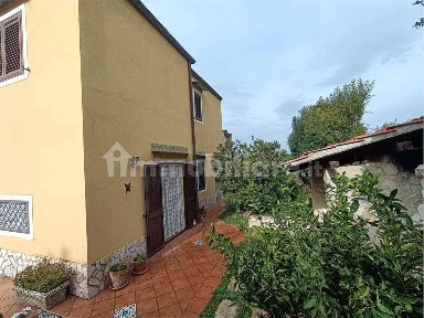 Villa unifamiliare via Chiesazza Sperone, 35, Torre Colonna Sperone, Altavilla Milicia