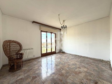 Pistoia, Pistoia Ovest, Viale Adua, 372