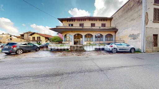 Ciserano, Via Circonvallazione, 94