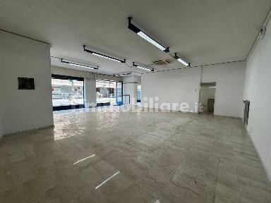 Bergamo, Centro, Via Giuseppe Garibaldi, 4