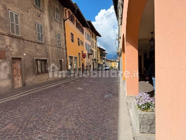 Rovetta, Via Andrea Fantoni
