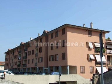 Locale commerciale in Vendita