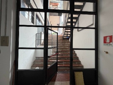 Locale commerciale in Vendita