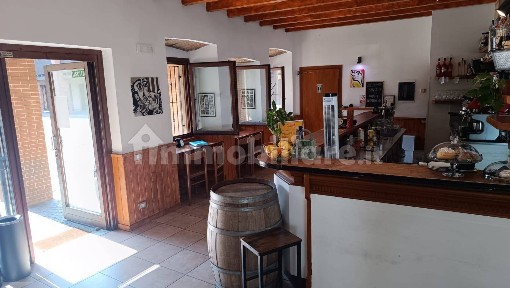 Bar in Vendita