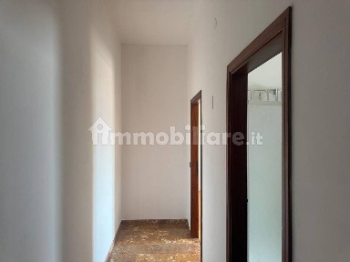 Quadrilocale viale delle Magnolie 30, Isolotto Talenti, Firenze