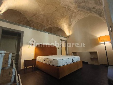 Trilocale ottimo stato, piano terra, Santa Croce, Firenze