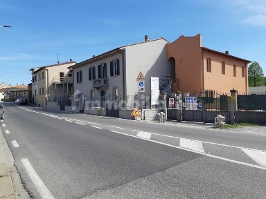 Appartamento via Livornese 139/143, Centro, Lastra a Signa