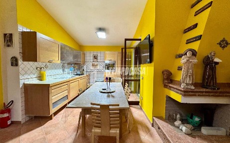 Caserta, Casertavecchia - Casola, Via Iadevaia