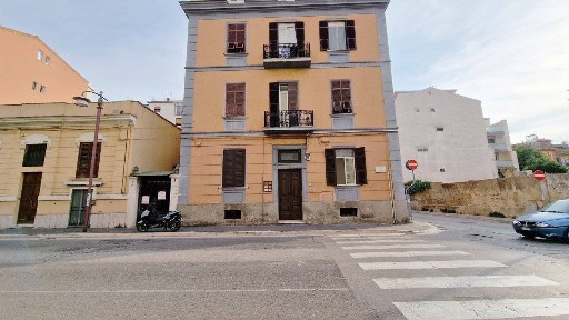 Caserta, Ferrarecce - Università, Via Roma, 148