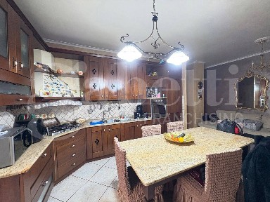 Orta di Atella, Via Michele Laberti, 12