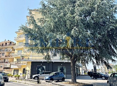 Aversa, Via Fratelli Cervi, 19