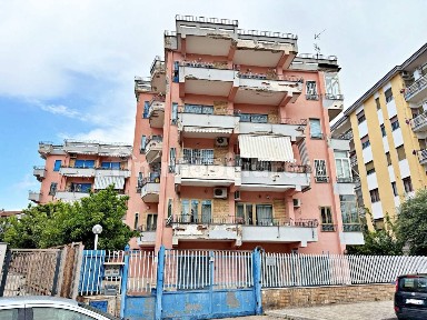 Aversa, via tristano 53