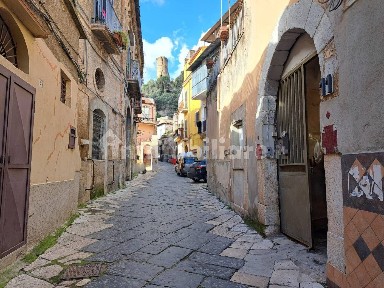 Bilocale via Sant'Antonio Abate, Centro, Maddaloni