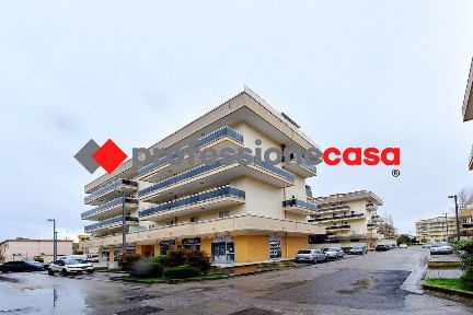 San Nicola la Strada, Viale Italia, 17