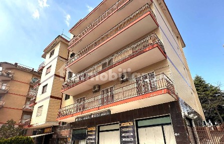 Appartamento via Mario Sena 22, Centro, Maddaloni