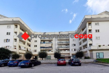 San Nicola la Strada, Via Ungaretti, 4