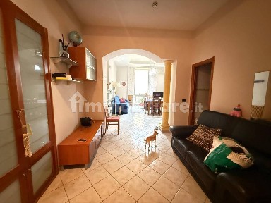 Trilocale via San Carlo 107, Centro Storico - Corso Trieste, Caserta