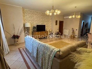 Bilocale via Roma, Centro, Capua