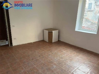Appartamento via Paolini, Centro, Sessa Aurunca