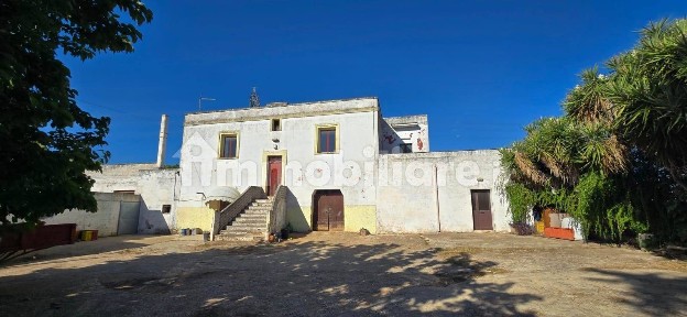 Masseria Strada Per Montemesola, Crispiano