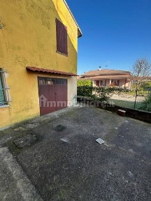 Goito, Strada Ca' Bianca
